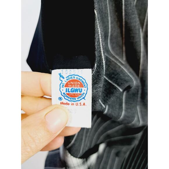 Mevisto Vintage Women's Gray Black Stripe Button-up Vest In Size 6 - Picture 4 of 6